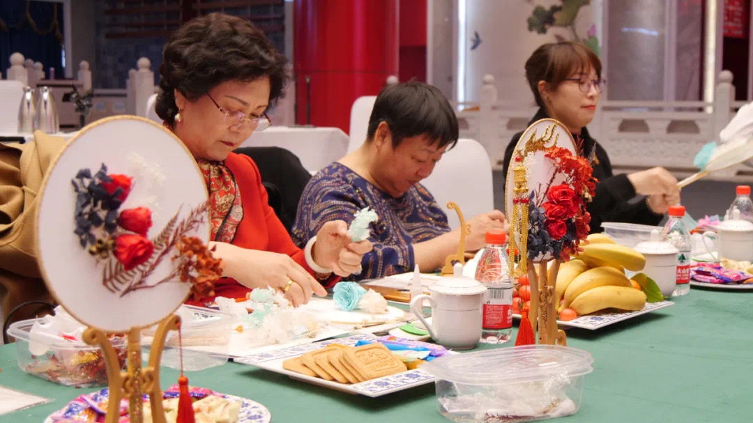 指尖上的非遗传承 (3).jpg